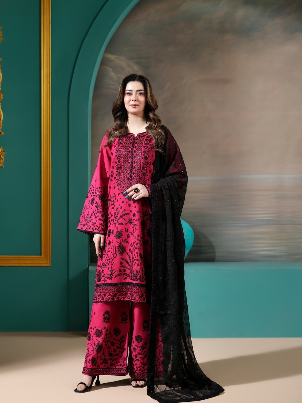 Embroidered Cotton Fuchsia Kurta Set with Black Dupatta
